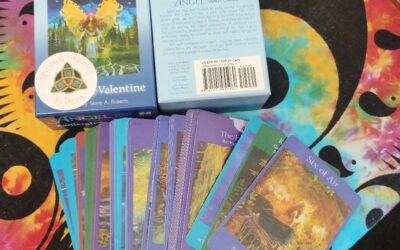 💚 Angel Oracle Cards – Radleigh Valentine – £15.00💚
